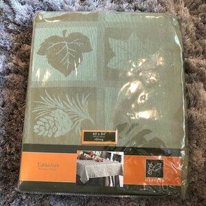 Harvest Melody Leaves Oblong 60 x 84'' Tablecloth